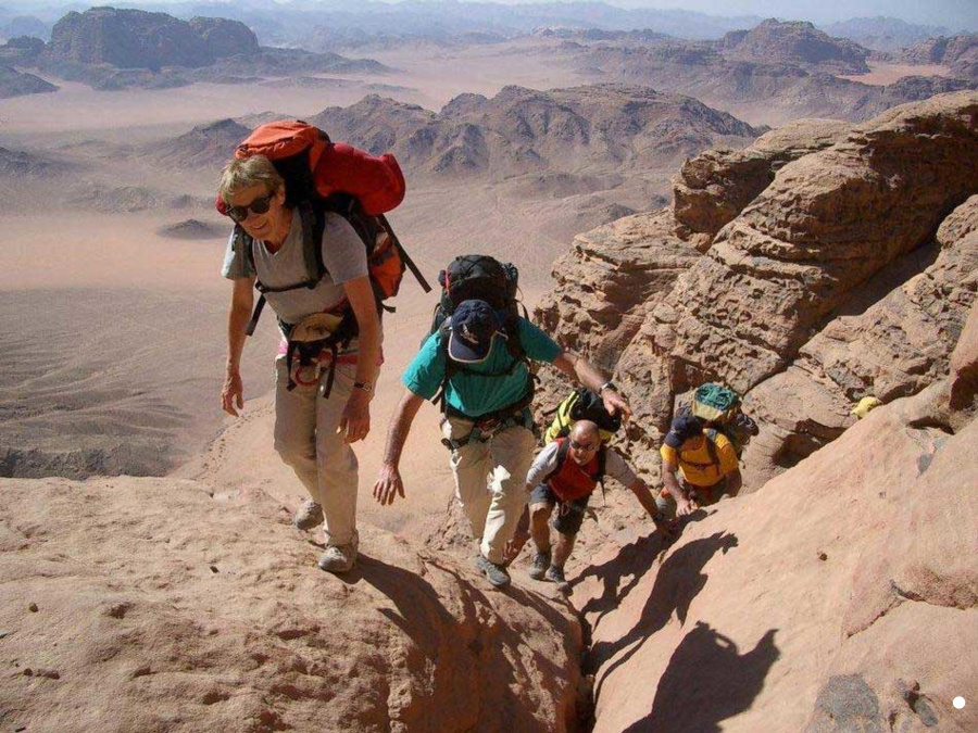 Hiking in Wadi Rum